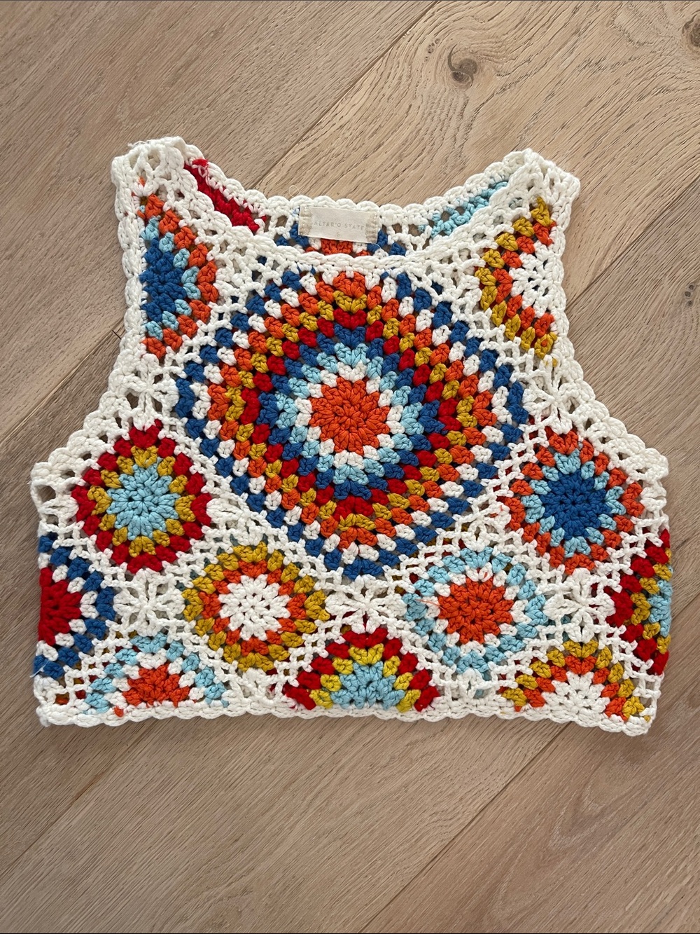 Altar'd State Boho Crochet Multicolor Cropped Tank Womens Size Small